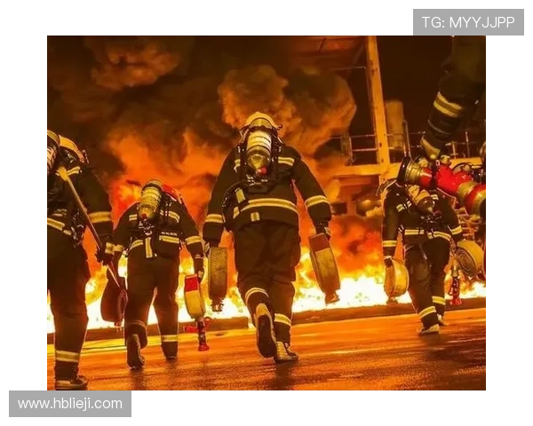 烈焰中的逆行者:为何消防员电影总能触动我们心底最柔软的部分?